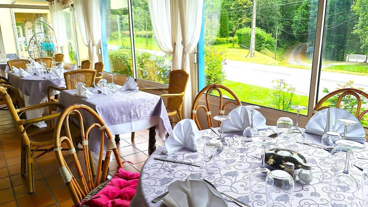 Fasthotel Oloron Hostellerie Du Paon Blanc Lurbe-Saint-Christau Екстер'єр фото